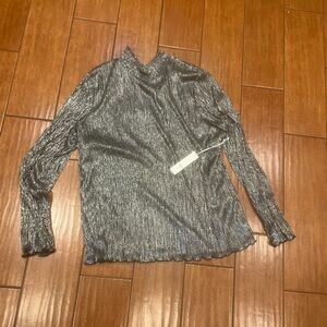 Chico's Silver Long Sleeve Blouse